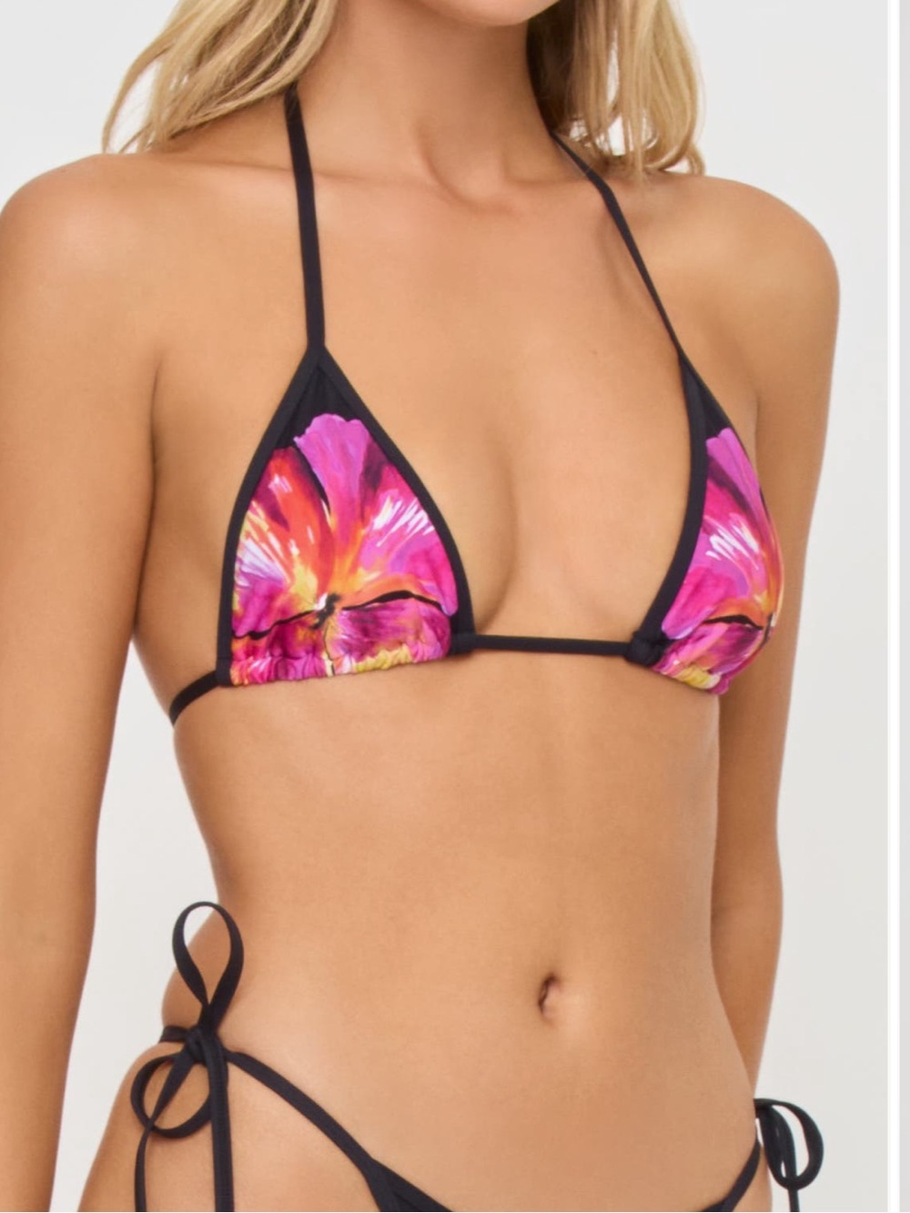 Lotus Bikini Top in After Midnight Hibiscus
LSPACE NWT Size M Purple Pink Black
